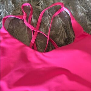 Zyia Active Bright Pink Sports Bra XXL
EXCELLENT condition